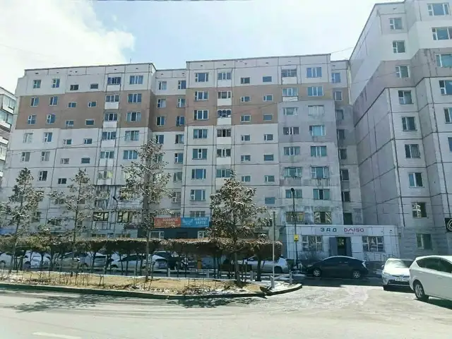 Бгд гранд плазагийн баруун урд 3 өрөө 70м2 байр, Улаанбаатар — Баянгол — 3-р хороо