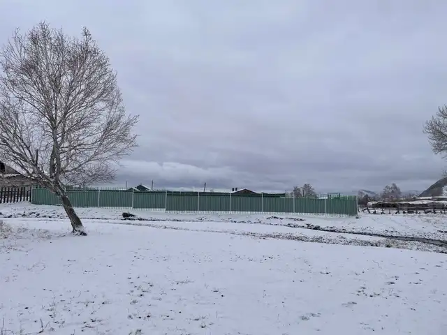 Сөгнөгөрт газар, Төв