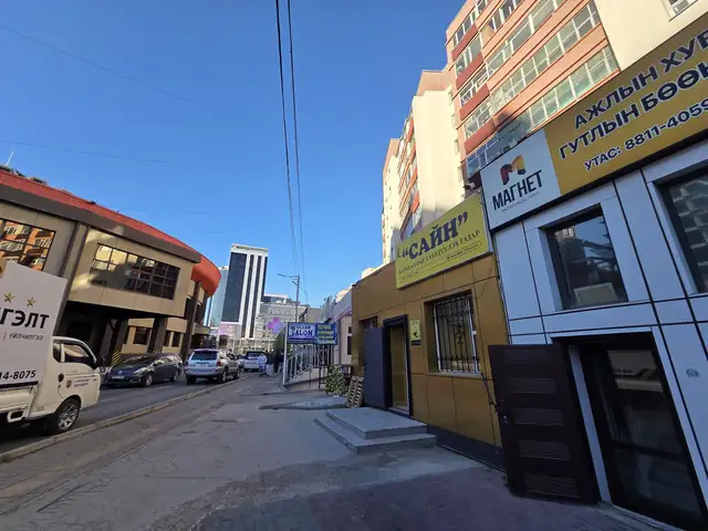 Бөхийн өргөөний зүүн урд талд байрлалтай 32м2 талбай, Улаанбаатар — Баянзүрх — 13-р хороолол