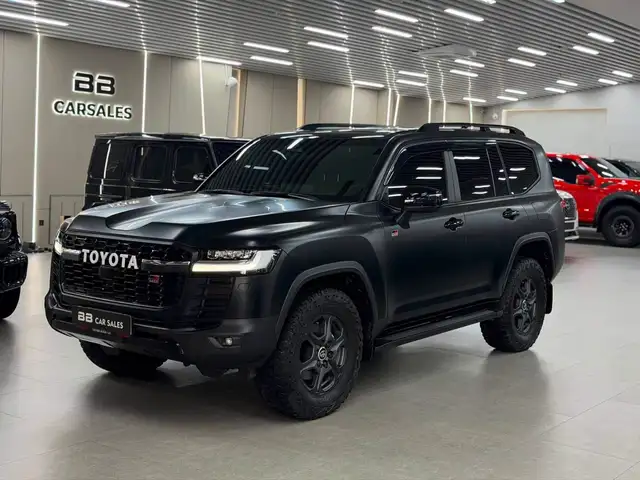 Toyota Land Cruiser 300