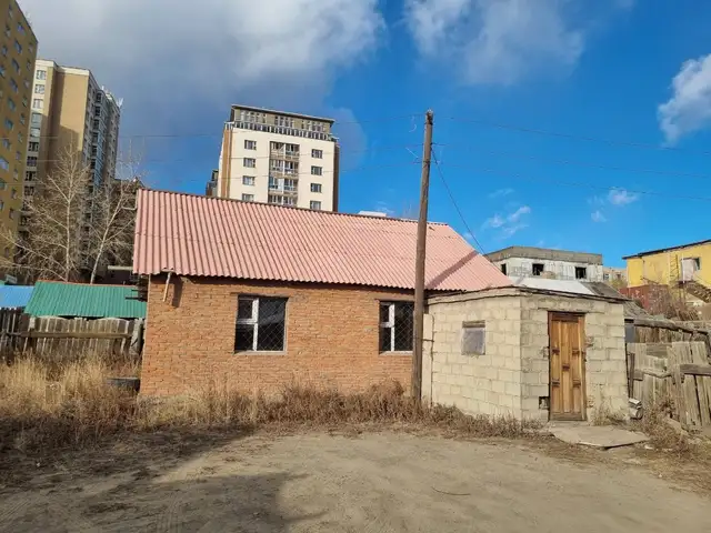 Бзд хашаа байшин, Улаанбаатар — Баянзүрх — 13-р хороо