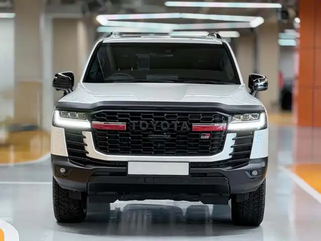 Toyota Land Cruiser 300
