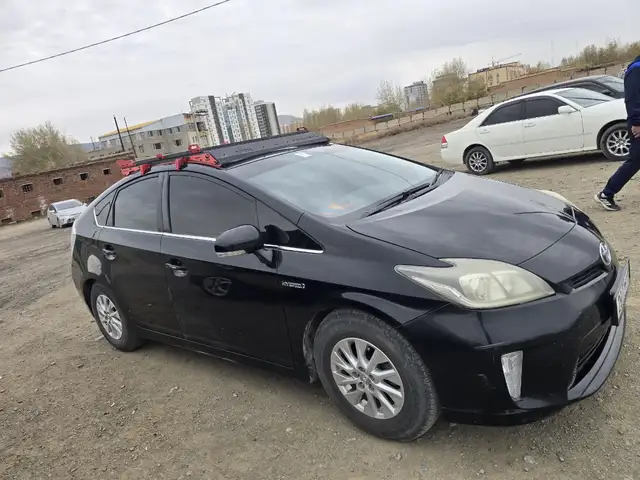Toyota Prius 30