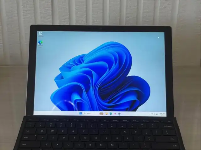 Microsoft Surface 13", Intel Core i5, 8 GB RAM, 128 GB, Улаанбаатар — Баянзүрх — Баянмонгол хороолол