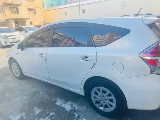 Toyota Prius 40