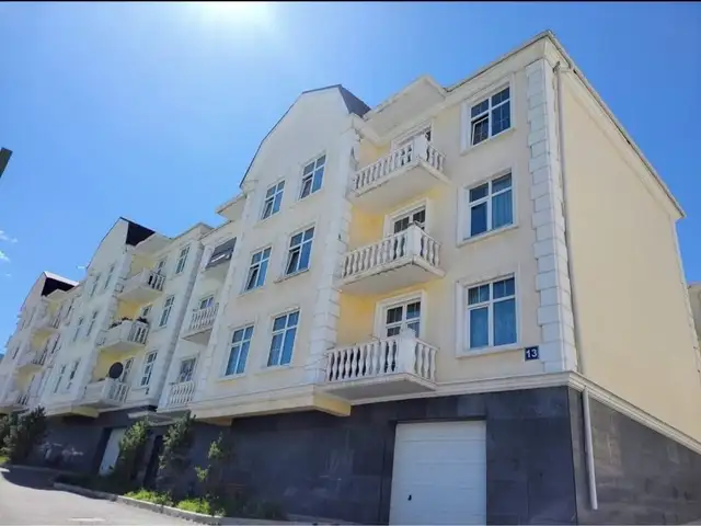 English garden хотхонд 165м², 5 өрөө орон сууц худалдана english garden хот, Улаанбаатар — Хан-Уул — Зайсан