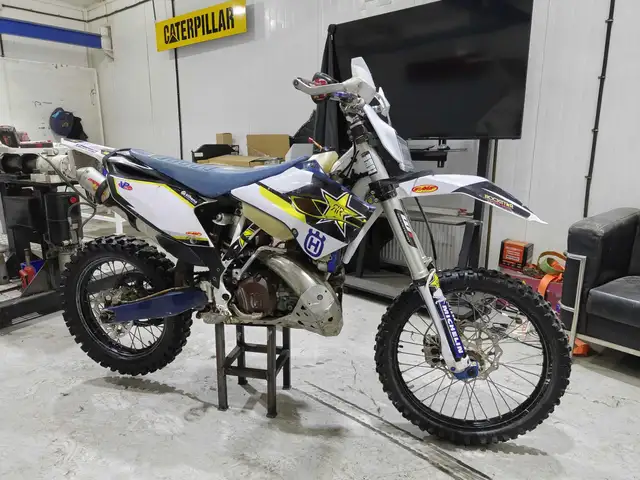 2015 husqvarna te300, Улаанбаатар — Хан-Уул — 3-р хороо