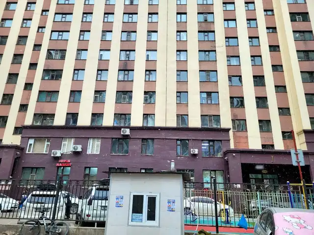ХУДАЛДАНА Баянзүрх дүүргийн 26 хороо Sunny town хотхонд 77мкв 3 өрөө орон сууц, Улаанбаатар — Баянзүрх — 26-р хороо