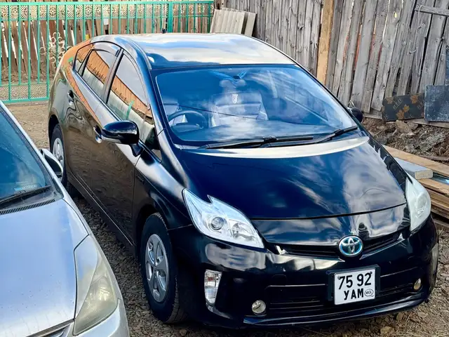 Toyota Prius 30