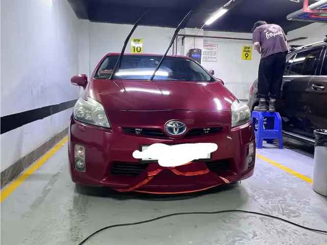 Toyota Prius 30