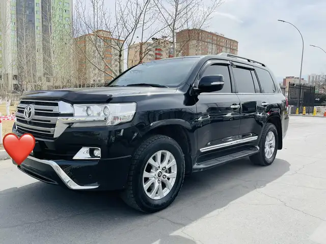 Toyota Land Cruiser 200
