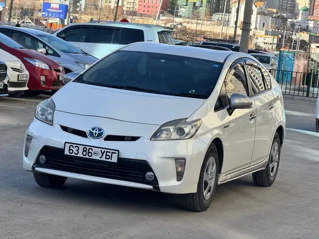 Toyota Prius 30