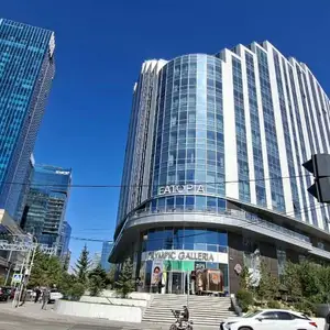 Сбд олимпик ресиденс хотхонд 121,5 мкв 3-ыг 2 өрөө болгосон орон сууц, Улаанбаатар — Сүхбаатар — 1-р хороо
