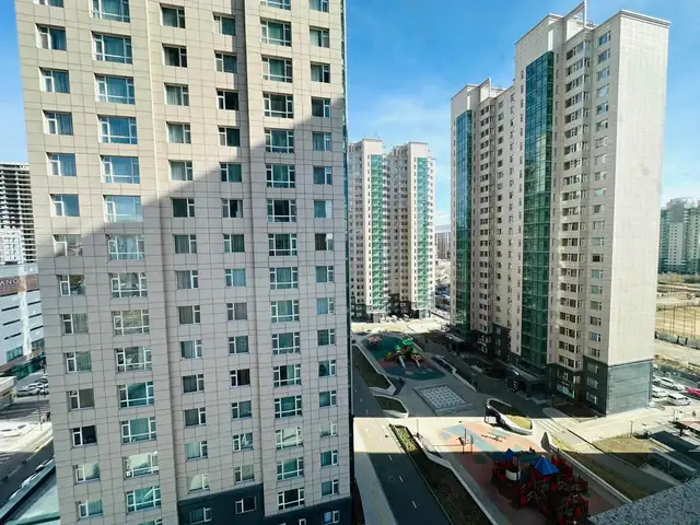 Худ 15-р хороо цэнгэлдэх хотхонд 70мкв бүрэн тавилгатай 3 өрөө, Улаанбаатар — Хан-Уул — 15-р хороо