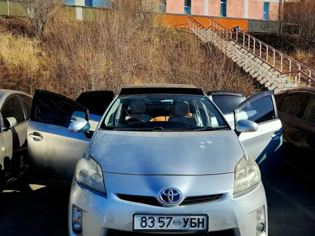 Toyota Prius 30
