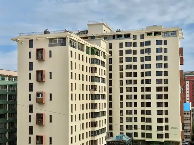 Бзд, натур, шинэ монгол сургуулийн урд a uils хотхонд 3 өрөө орон сууц 98мкв, Улаанбаатар — Баянзүрх — 25-р хороо