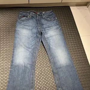 Ariat brand jeans fr, Улаанбаатар — Хан-Уул — 18-р хороо