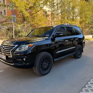 Lexus LX 570