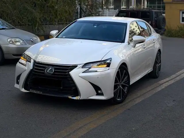 Lexus GS
