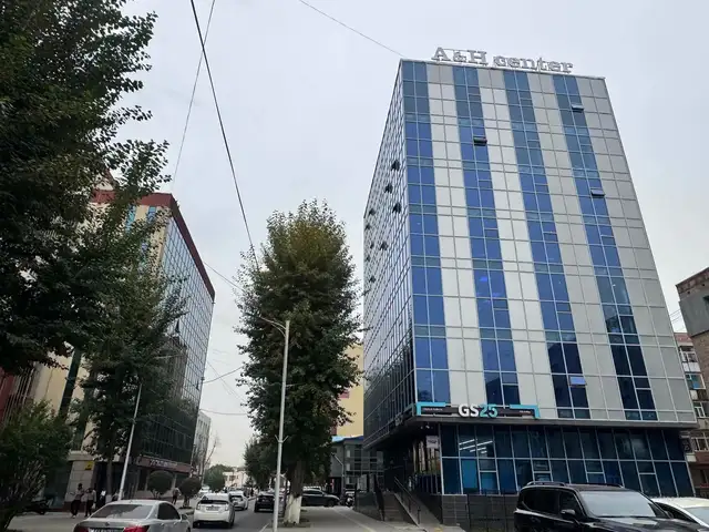 Баянгол дүүргийн байрны дэргэд шинэ барилгад 50 мкв оффис түрээслүүлнэ, Улаанбаатар — Баянгол — 1-р хороо