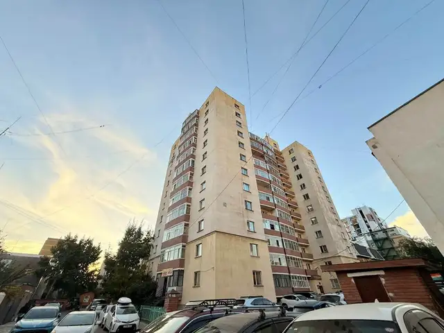 Багшийн дээдэд гал тогоо тусдаа 2 өрөө байр 72m2, Улаанбаатар — Сүхбаатар — 8-р хороо