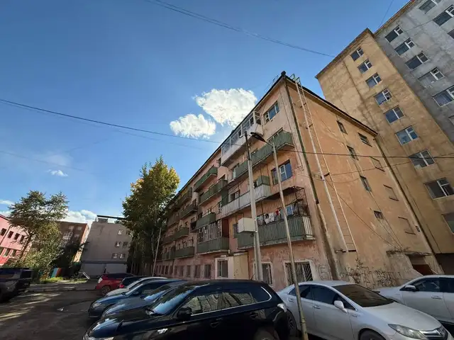Бгд тбд андууд ард гал тогоо тусдаа 2 өрөө орон сууц 56.0мкв, Улаанбаатар — Баянгол — УБ палас