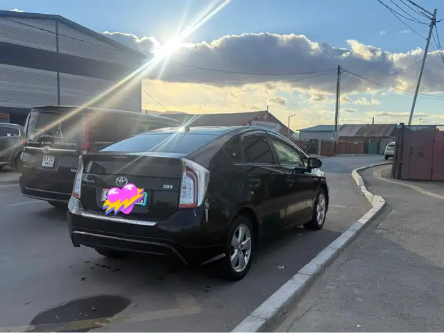 Toyota Prius 30