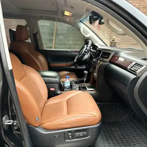 Lexus LX 570