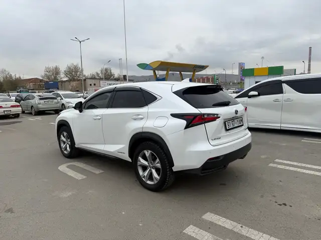 Lexus NX