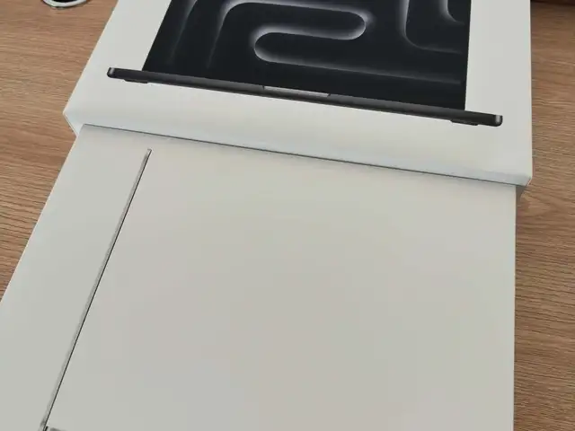 Apple 14'', Apple M5, 16 GB RAM, 1 TB, Улаанбаатар — Сүхбаатар — 8-р хороо
