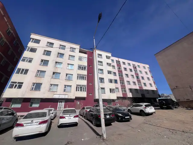 10-р хороолол 3-р эмнэлгийн ард худалдаа үйлчилгээний талбай, Улаанбаатар — Баянгол — 10-р хороолол