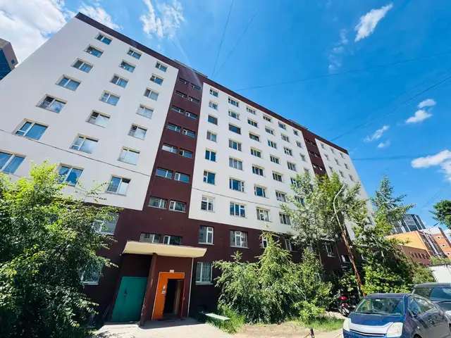 Тэнгис кино театрын ард 3 өрөө орон сууц 80мкв, Улаанбаатар — Чингэлтэй — 5-р хороо