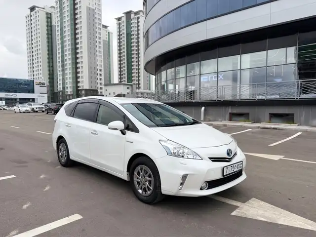 Toyota Prius 40