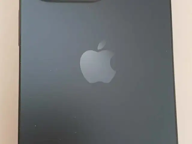 Apple iPhone 15 Pro, 256 gb, Black Titanium, Улаанбаатар — Баянзүрх — 14-р хороо