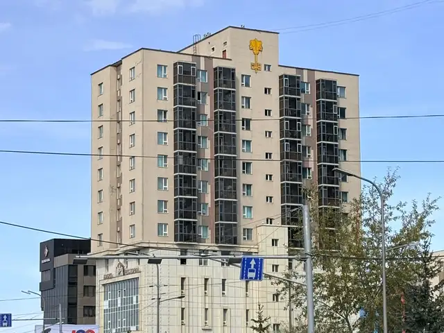 Сансар сэлэнгэ зочид буудлын өмнө 3 өрөө байр 66мкв, Улаанбаатар — Баянзүрх — 30-р хороо